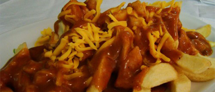 Chips, Cheese & Curry Sauce 